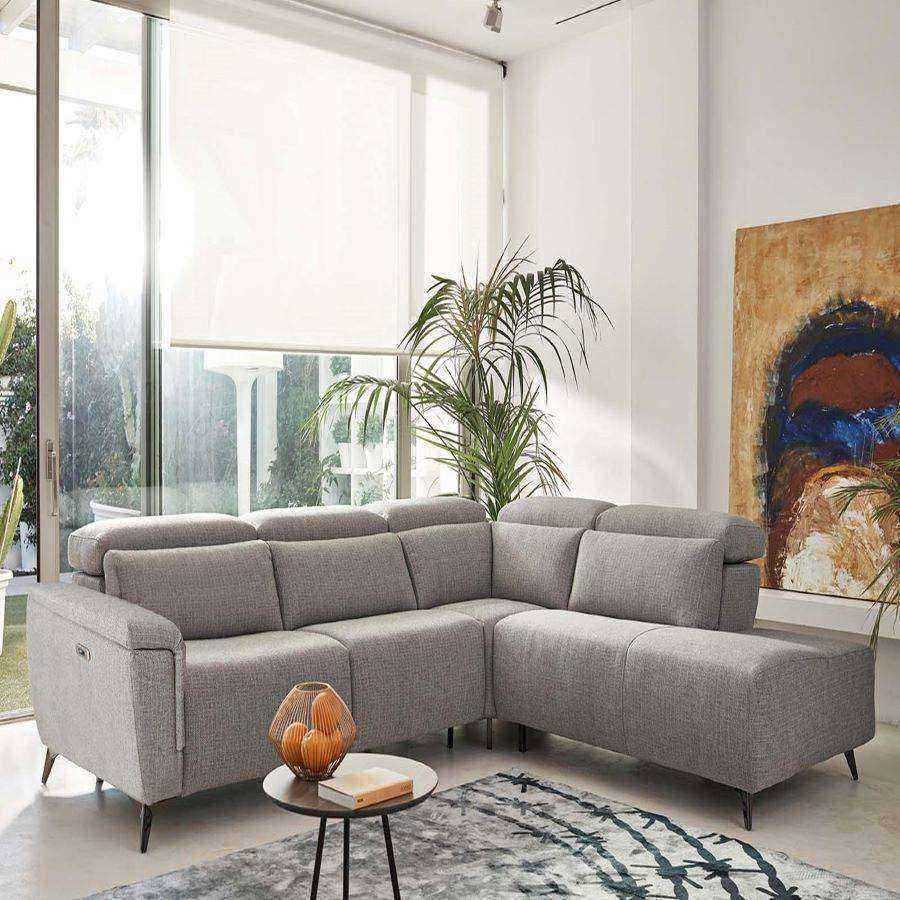 Sofa modelo palma dentro de una sala
