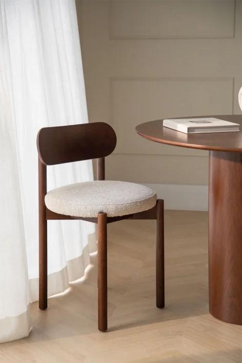 Silla de comedor en madera de roble oscura y chenilla blanco roto Bianca